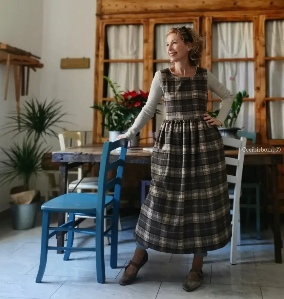 Grembiule in tartan marrone (Ref. 361) grembiule donna tessuti moderni