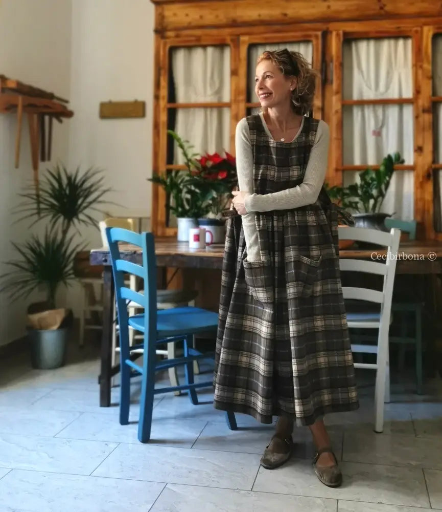Grembiule in tartan marrone (Ref. 361) grembiule donna tessuti moderni