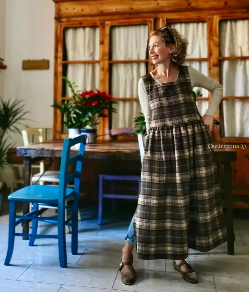 Grembiule in tartan marrone (Ref. 361) grembiule donna tessuti moderni