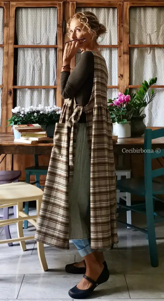 Grembiule in tartan marrone (Ref. 65) grembiule donna tessuti moderni