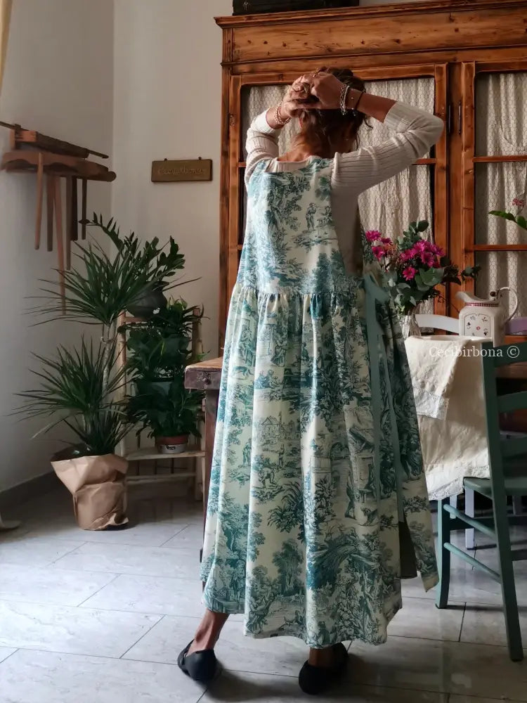 Grembiule in toile de Jouy carta da zucchero con lacci in gros grain (Ref. 333) grembiule donna tessuti moderni