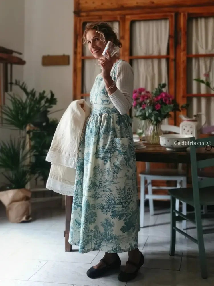 Grembiule in toile de Jouy carta da zucchero con lacci in gros grain (Ref. 333) grembiule donna tessuti moderni