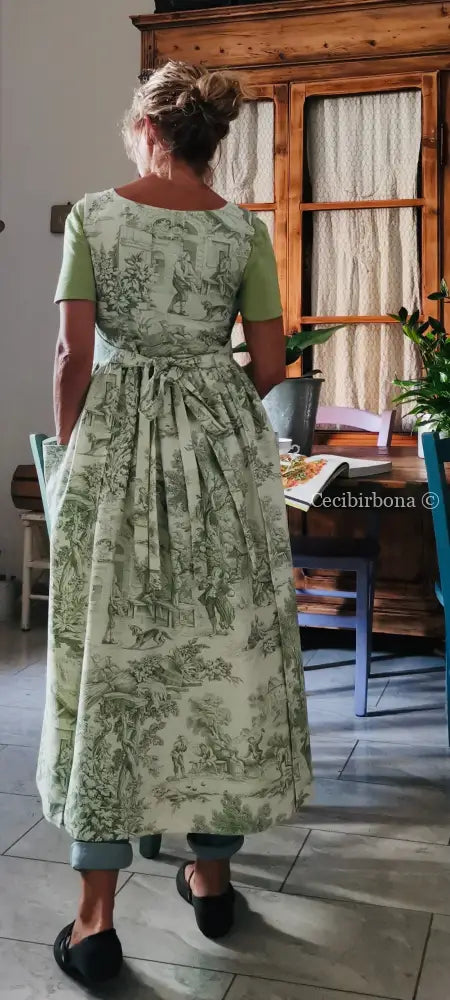 Grembiule in toile de Jouy verde (Ref. 358) grembiule donna tessuti moderni