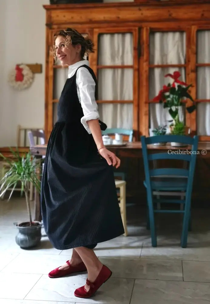 Grembiule in velluto a coste blue (Ref. 470) grembiule donna tessuti moderni