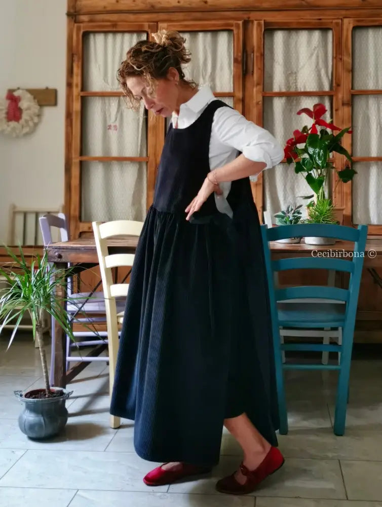 Grembiule in velluto a coste blue (Ref. 470) grembiule donna tessuti moderni