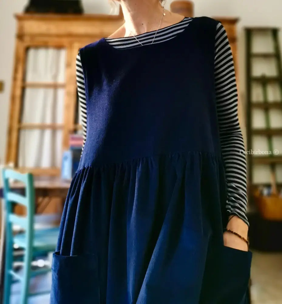 Grembiule in velluto a coste bluette (Ref. 52) grembiule donna tessuti moderni