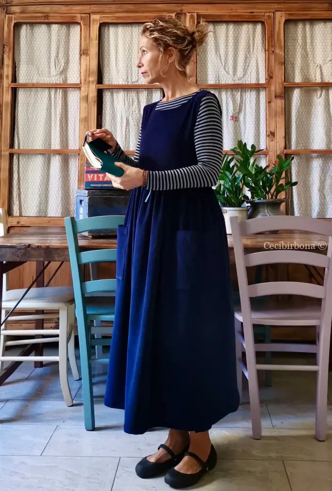 Grembiule in velluto a coste bluette (Ref. 52) grembiule donna tessuti moderni