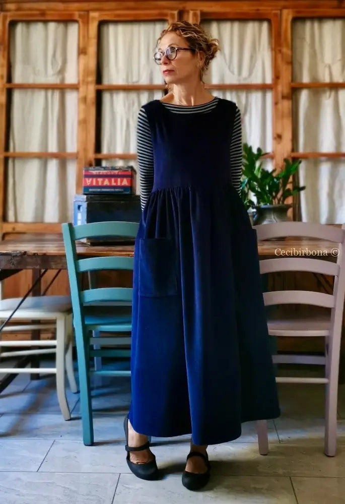 Grembiule in velluto a coste bluette (Ref. 52) grembiule donna tessuti moderni