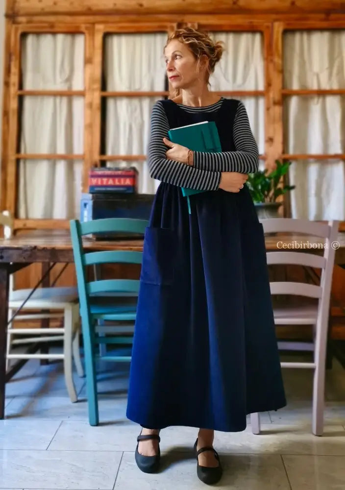 Grembiule in velluto a coste bluette (Ref. 52) grembiule donna tessuti moderni