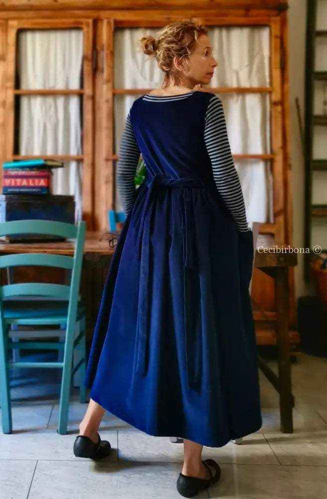 Grembiule in velluto a coste bluette (Ref. 52) grembiule donna tessuti moderni