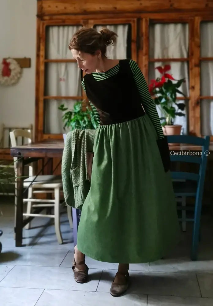 Grembiule in velluto e lana tweed (Ref. 459) grembiule donna tessuti moderni