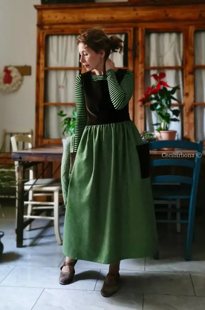 Grembiule in velluto e lana tweed (Ref. 459) grembiule donna tessuti moderni