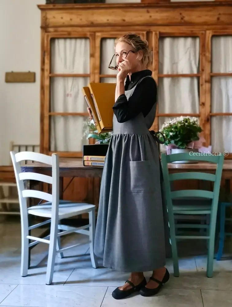 Grembiule invernale grigio (Ref. 445) grembiule donna tessuti moderni