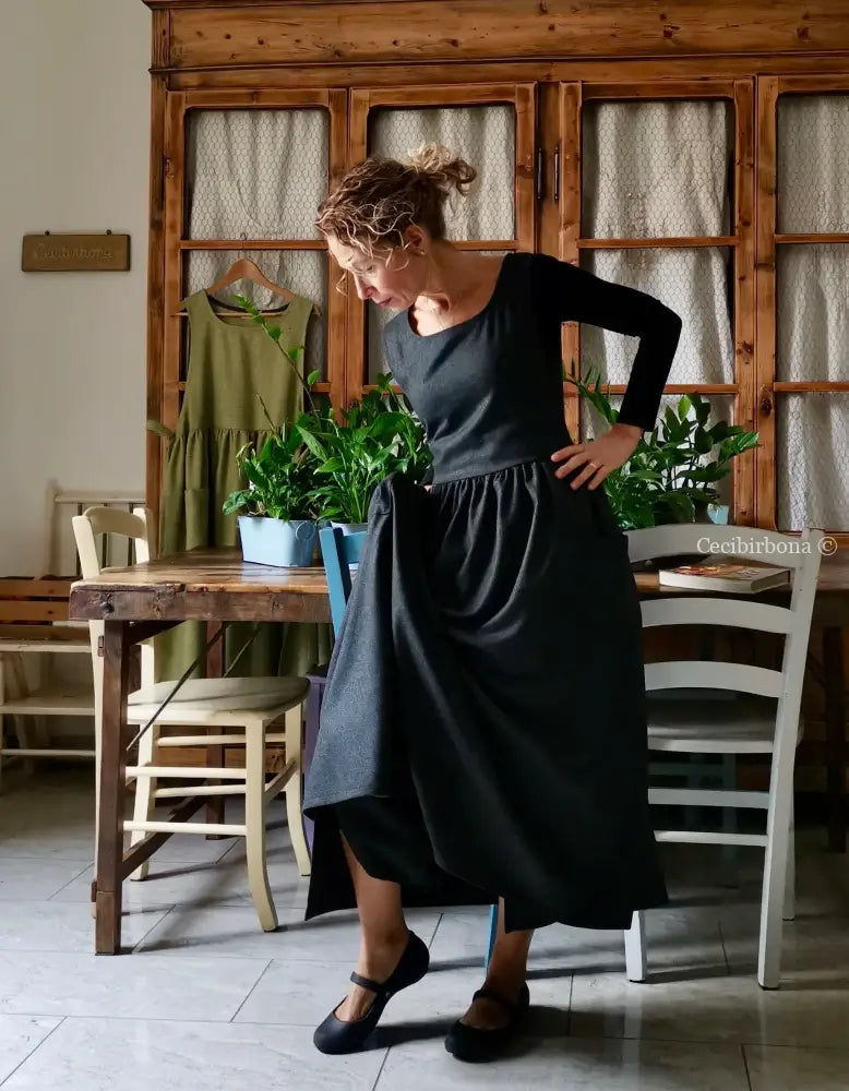 Grembiule invernale grigio scuro (Ref. 365) grembiule donna tessuti moderni