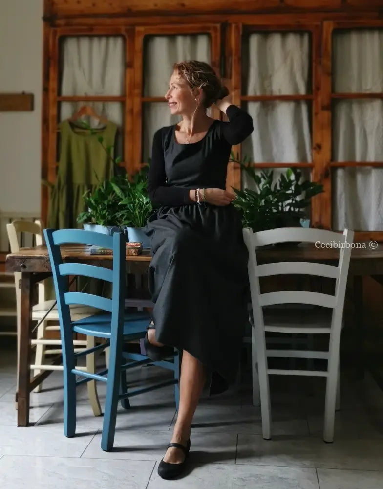 Grembiule invernale grigio scuro (Ref. 365) grembiule donna tessuti moderni