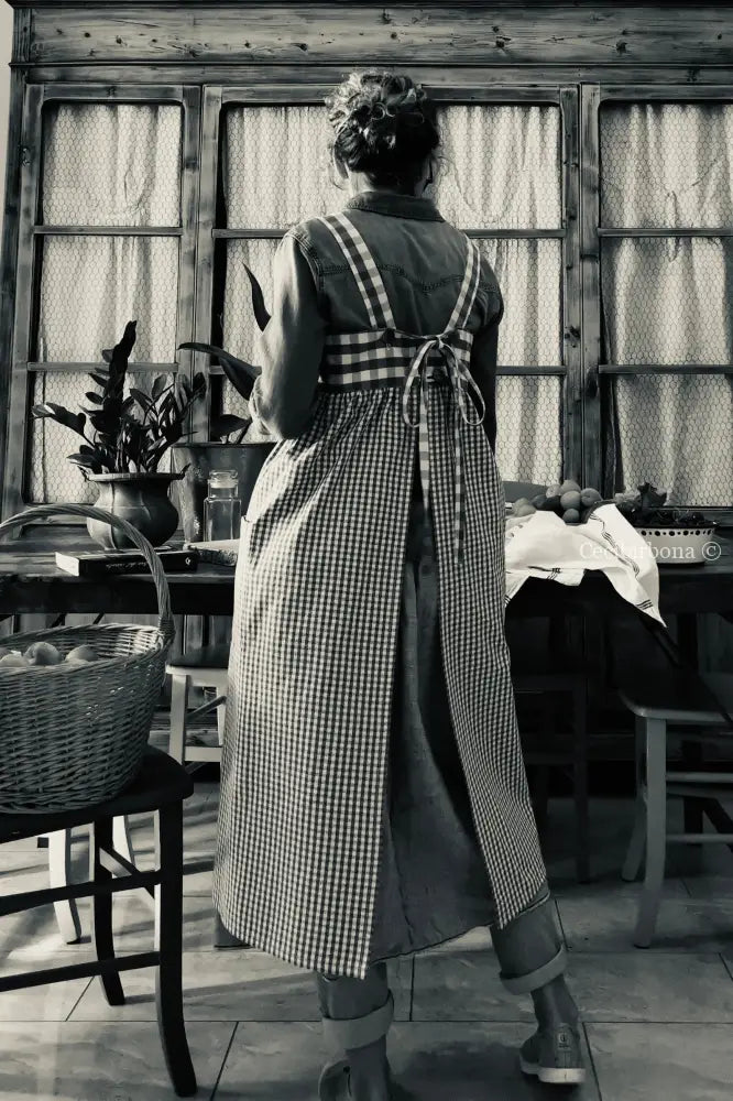 Grembiule lungo con bretelle a quadri verdi (Ref. 39) grembiule donna tessuti moderni