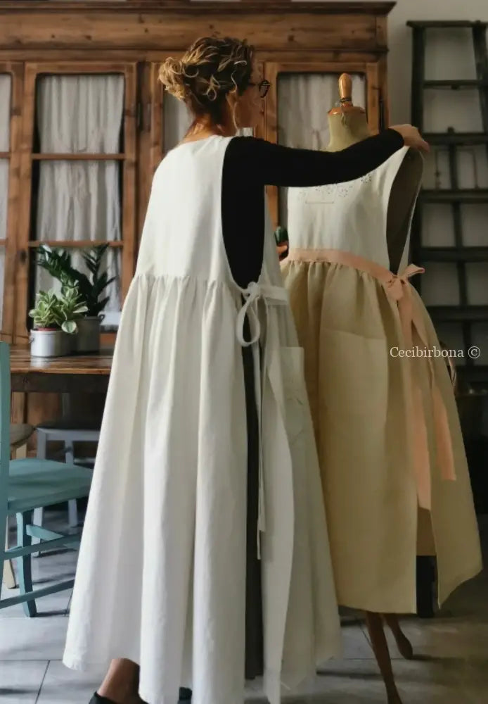 Grembiule lungo da cucina con balza ad uncinetto (Ref. 57) grembiule donna tessuti antichi