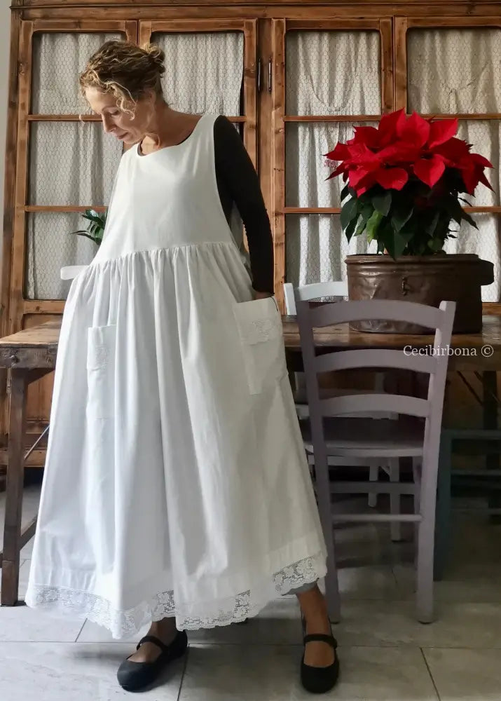 Grembiule lungo da cucina con pizzo (Ref. 13) grembiule donna tessuti antichi