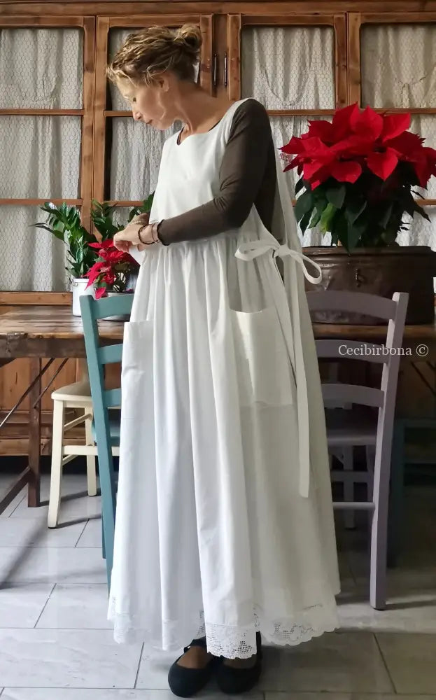 Grembiule lungo da cucina con pizzo (Ref. 13) grembiule donna tessuti antichi