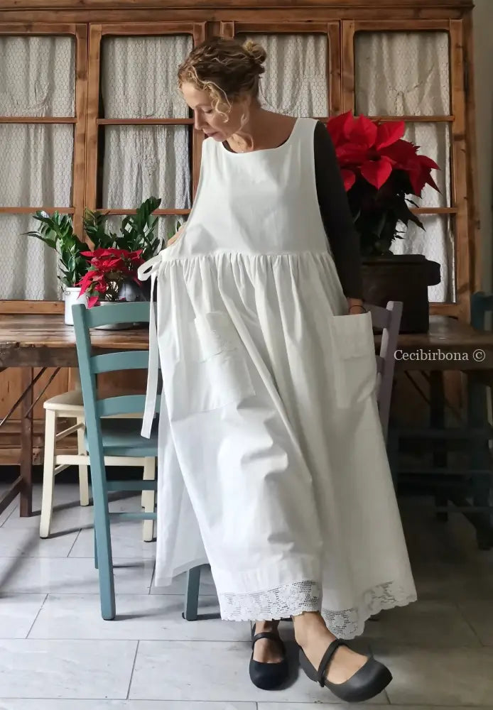 Grembiule lungo da cucina con pizzo (Ref. 13) grembiule donna tessuti antichi