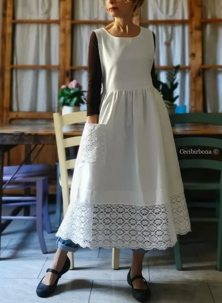 Grembiule lungo da cucina con pizzo (Ref. 132) grembiule donna tessuti antichi