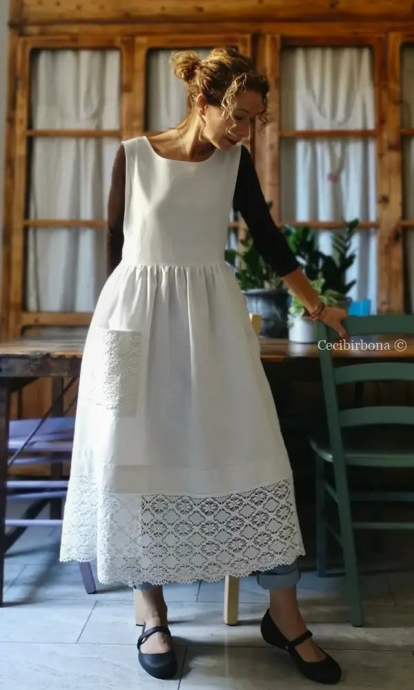Grembiule lungo da cucina con pizzo (Ref. 132) grembiule donna tessuti antichi