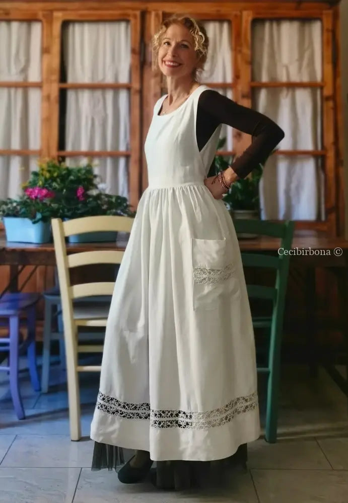 Grembiule lungo in lino antico con tramezzo di pizzo (Ref. 143) grembiule donna tessuti antichi