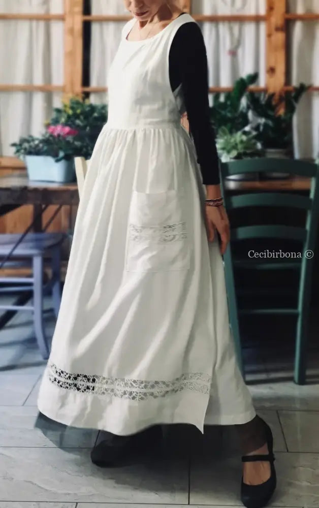 Grembiule lungo in lino antico con tramezzo di pizzo (Ref. 143) grembiule donna tessuti antichi