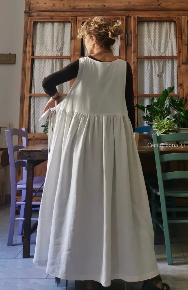 Grembiule lungo in lino antico con tramezzo di pizzo (Ref. 143) grembiule donna tessuti antichi