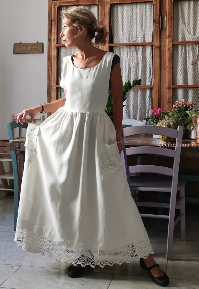 Grembiule lungo in lino con balza all’uncinetto (Ref. 185) grembiule donna tessuti antichi
