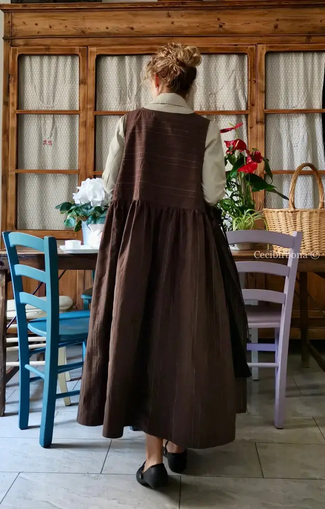 Grembiule marrone scuro rigato (Ref. 494) grembiule donna tessuti moderni