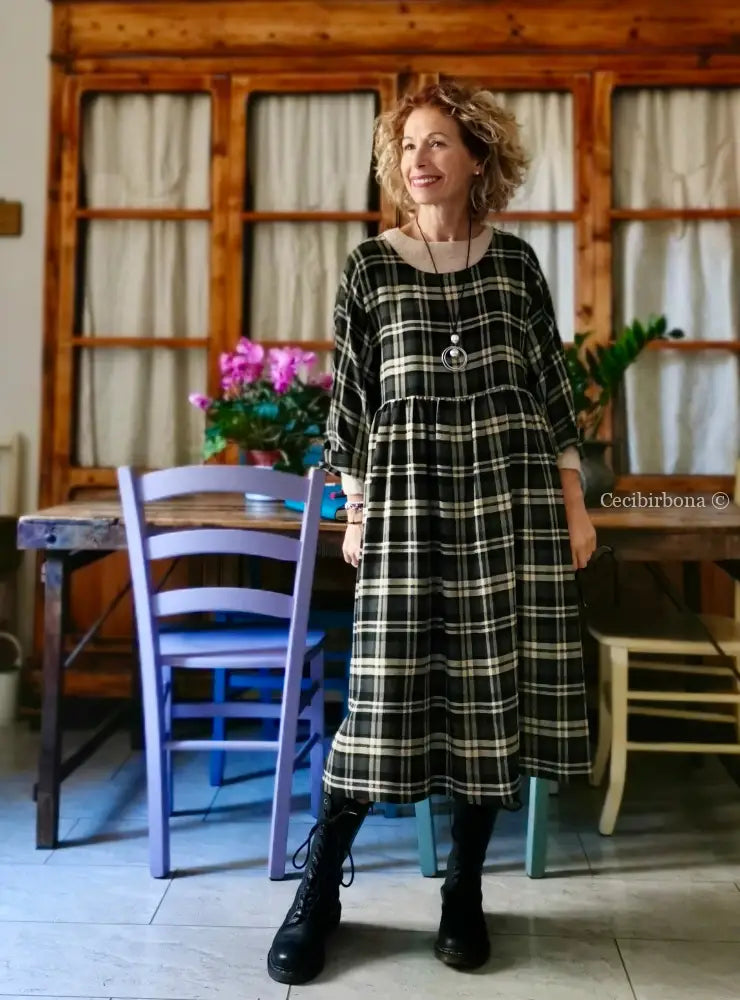 Grembiule mod. Kimono in lana tartan abito donna