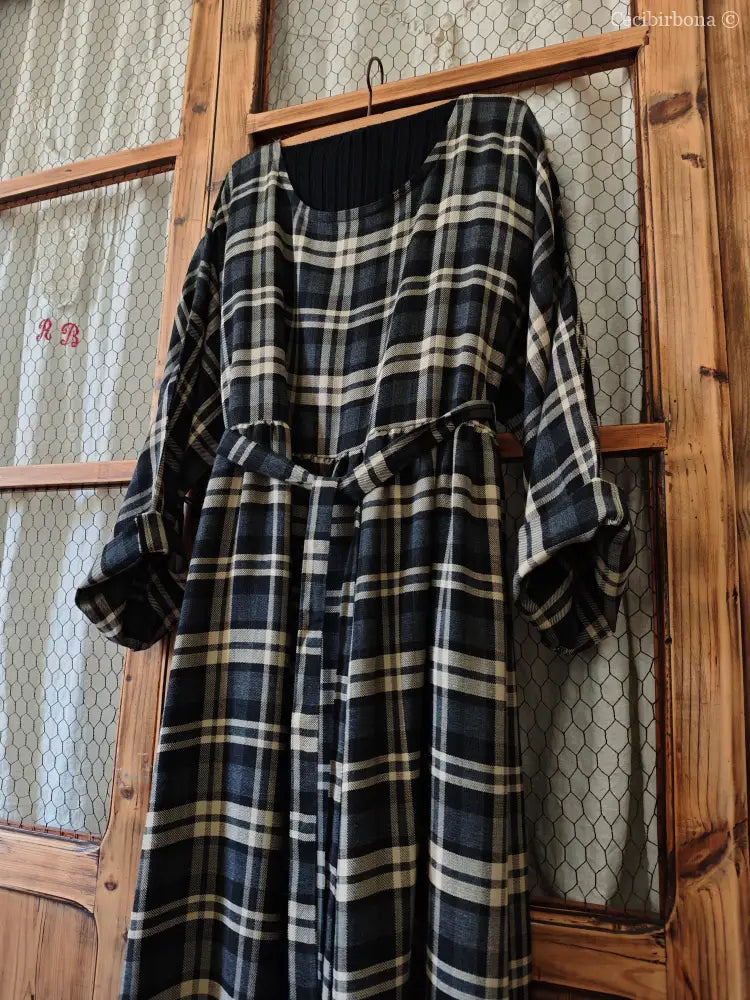 Grembiule mod. Kimono in lana tartan abito donna