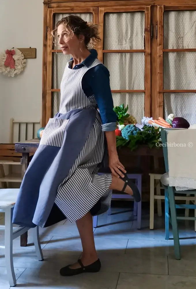 Grembiule patchwork in cotone blu/righe (Ref. 440) grembiule donna tessuti moderni