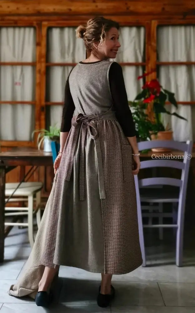 Grembiule patchwork in lana pied de poule e tweed (Ref. 489) grembiule donna tessuti moderni