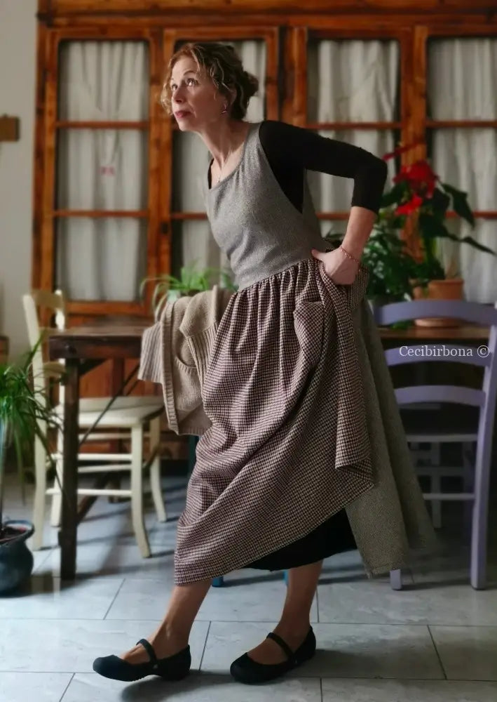 Grembiule patchwork in lana pied de poule e tweed (Ref. 489) grembiule donna tessuti moderni