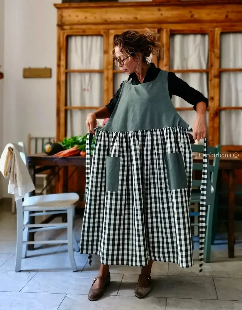 Grembiule patchwork verde scuro (Ref. 435) grembiule donna tessuti moderni