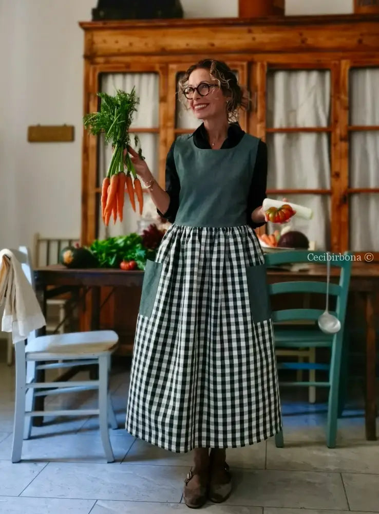 Grembiule patchwork verde scuro (Ref. 435) grembiule donna tessuti moderni