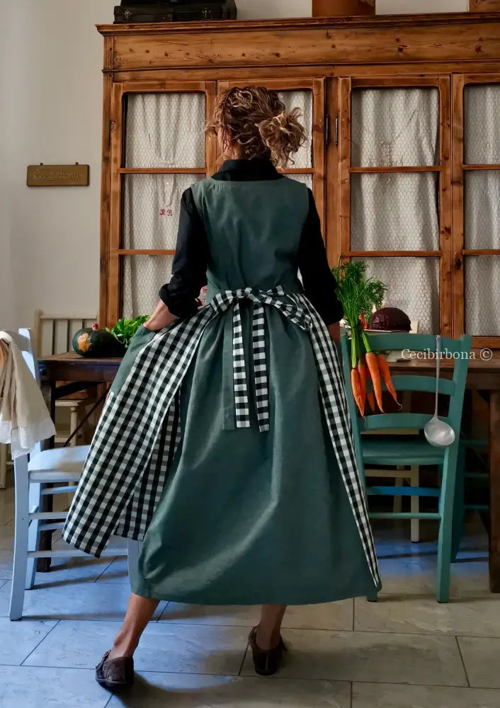 Grembiule patchwork verde scuro (Ref. 435) grembiule donna tessuti moderni