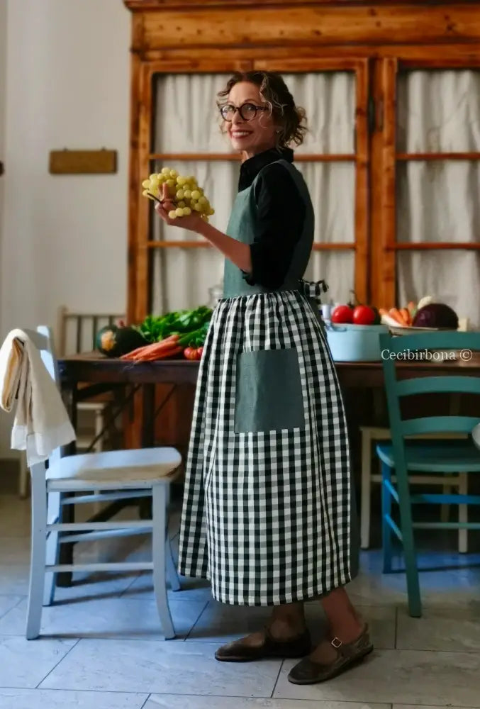 Grembiule patchwork verde scuro (Ref. 435) grembiule donna tessuti moderni