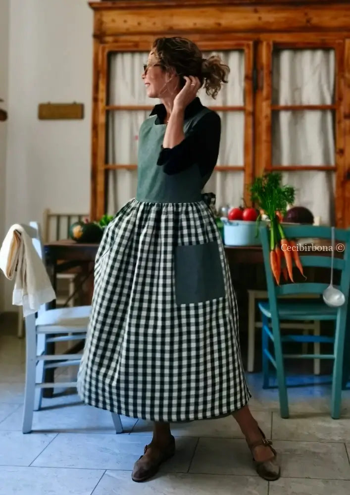 Grembiule patchwork verde scuro (Ref. 435) grembiule donna tessuti moderni