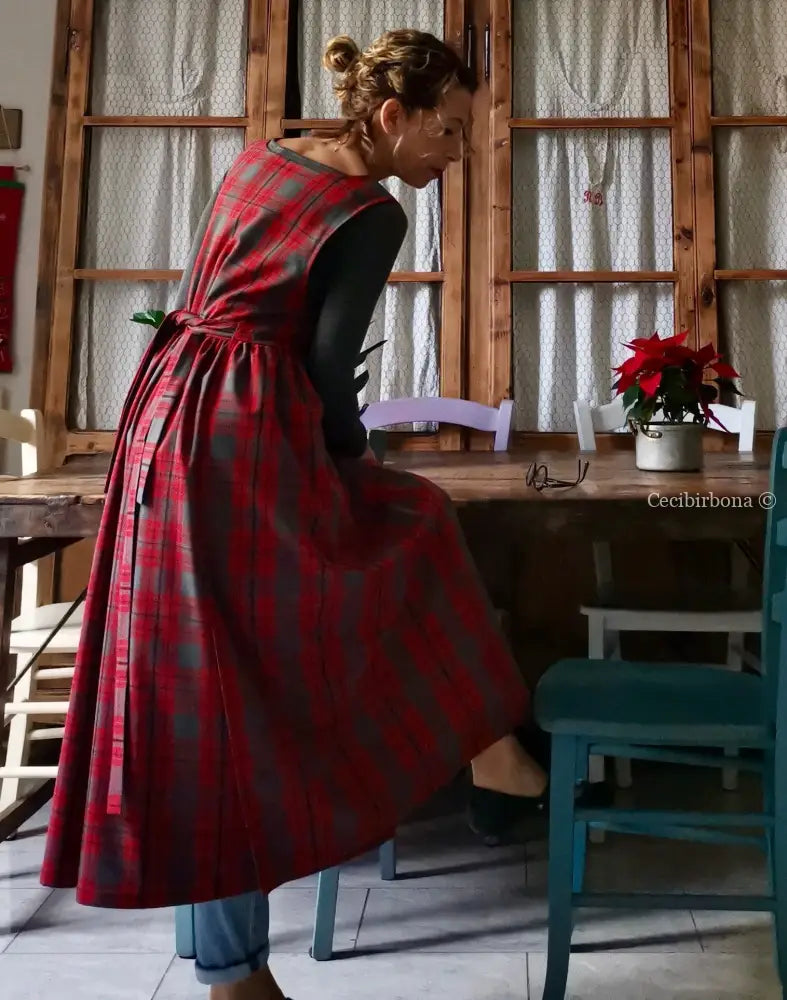 Grembiule per donna in tartan rosso e grigio (Ref. 41) grembiule donna tessuti moderni