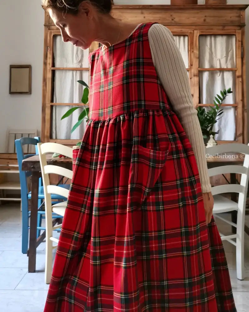 Grembiule per donna in tartan rosso (Ref. 42) grembiule donna tessuti moderni