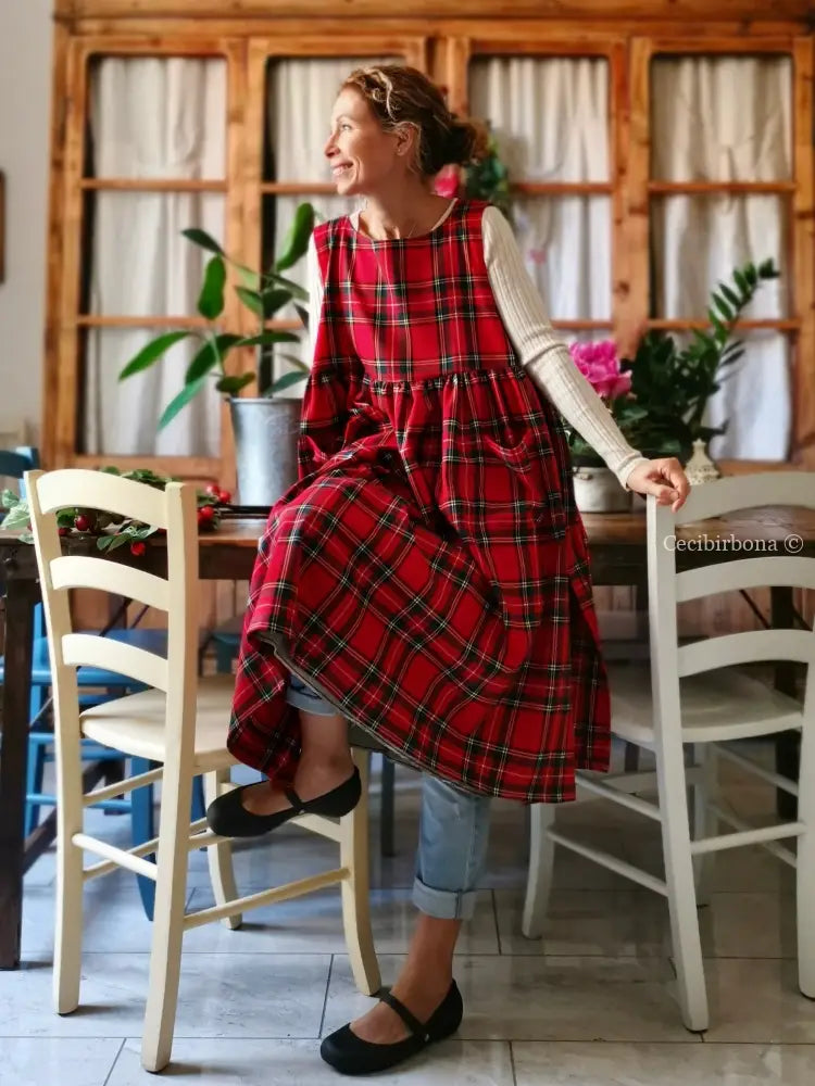 Grembiule per donna in tartan rosso (Ref. 42) grembiule donna tessuti moderni