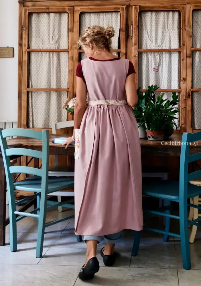 Grembiule rosa antico per donne romantiche (Ref. 330) grembiule donna tessuti moderni
