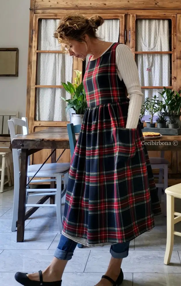 Grembiule tartan blu e rosso (Ref. 44) grembiule donna tessuti moderni