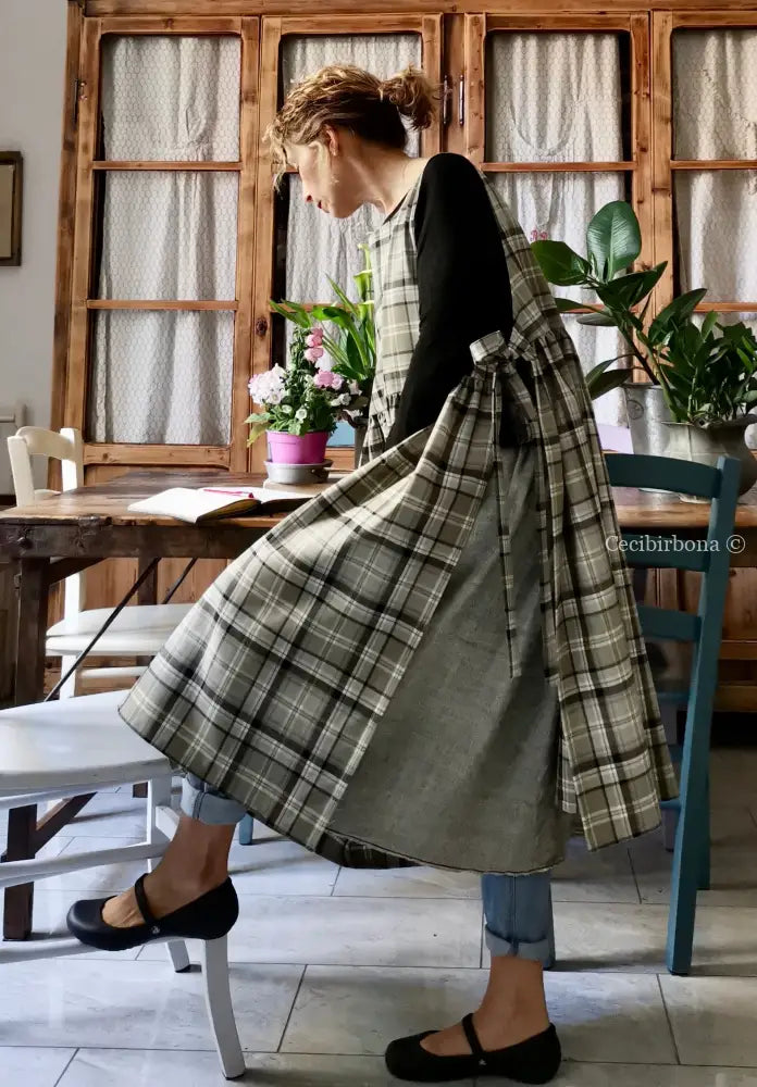 Grembiule tartan grigio e verde (Ref. 412) grembiule donna tessuti moderni