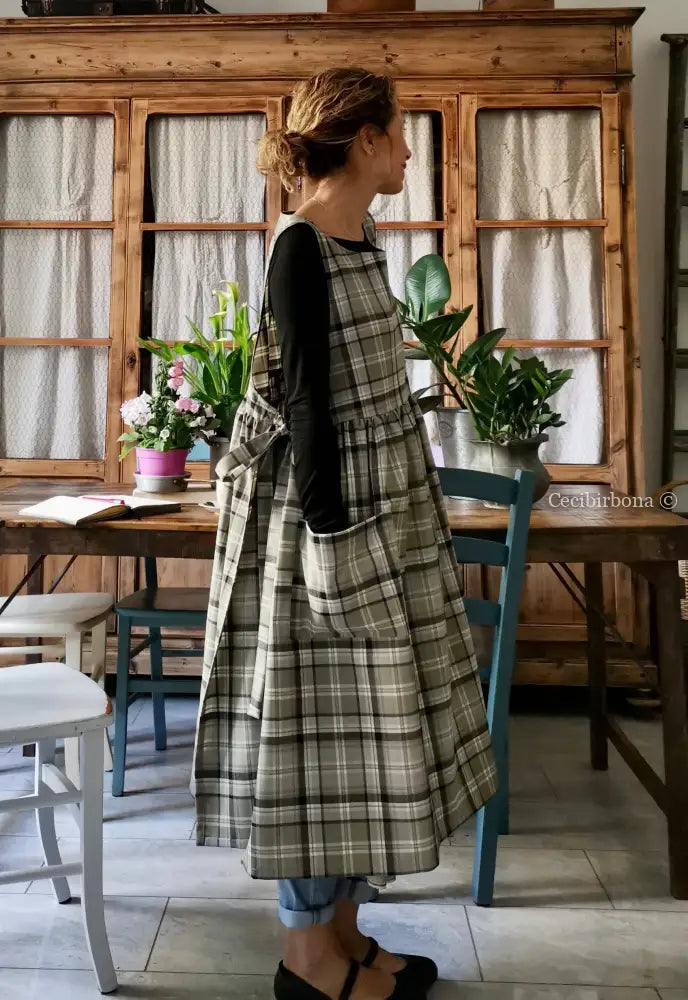 Grembiule tartan grigio e verde (Ref. 412) grembiule donna tessuti moderni