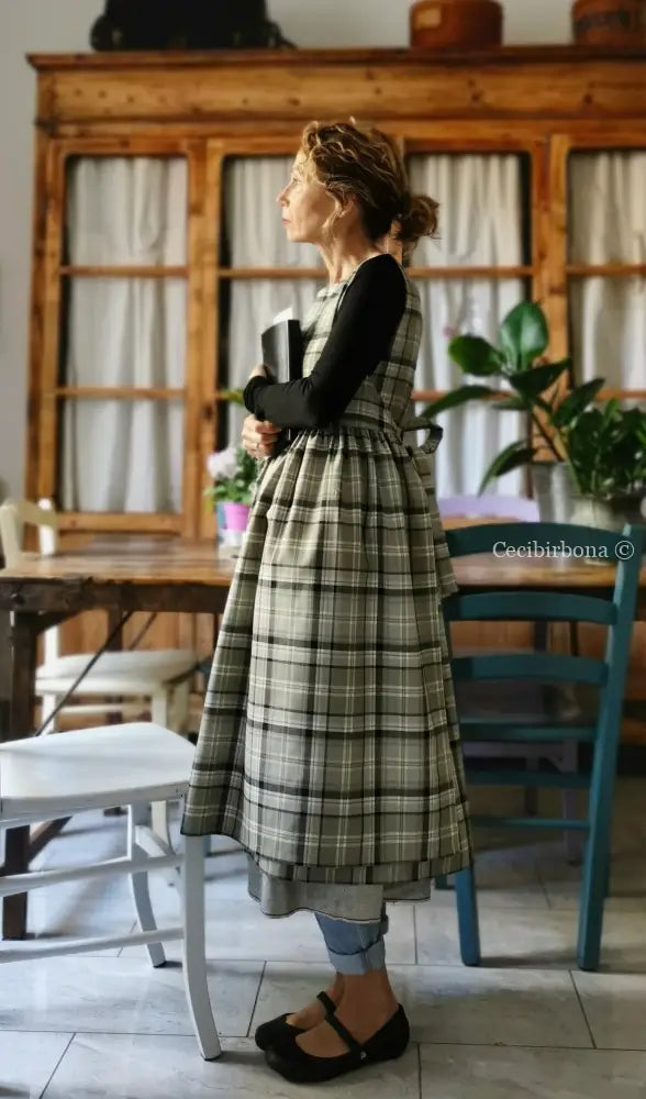 Grembiule tartan grigio e verde (Ref. 412) grembiule donna tessuti moderni