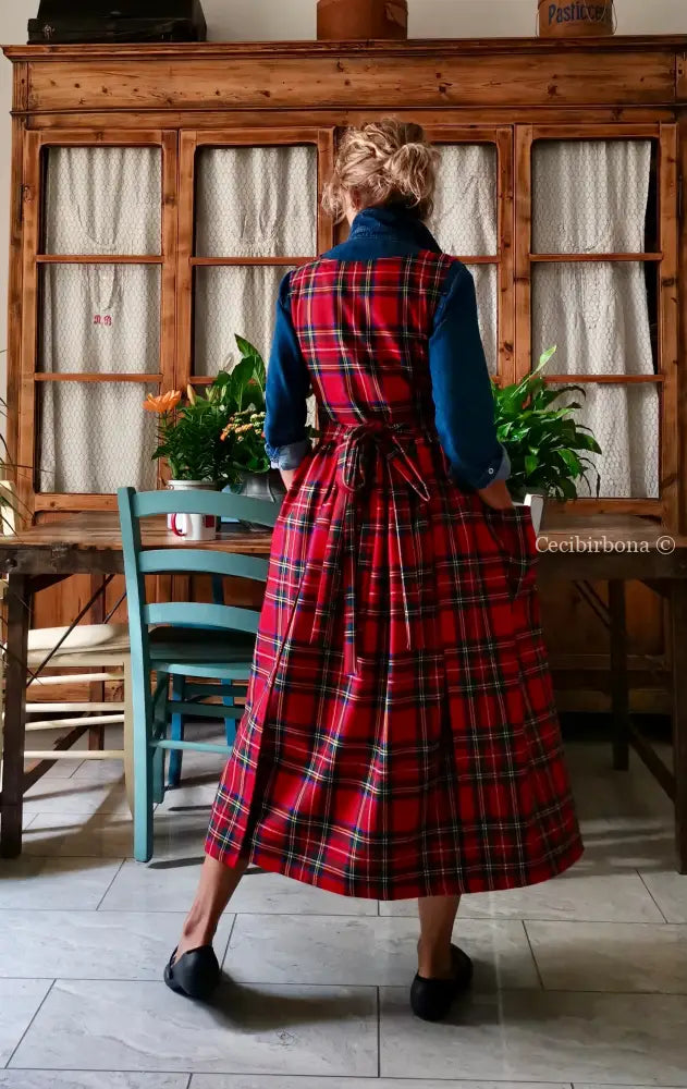 Grembiule tartan in pura lana rossa (Ref. 424) grembiule donna tessuti moderni